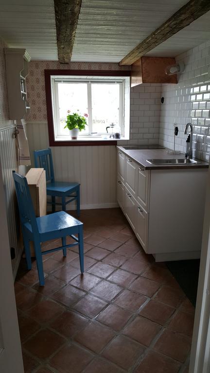 Roennas Villa Tvaaker Ruang foto