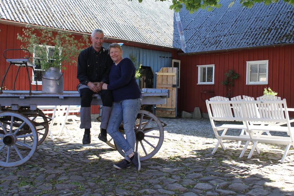 Roennas Villa Tvaaker Bagian luar foto